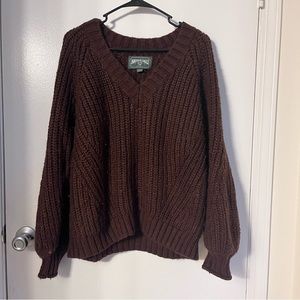 American eagle chunky v neck sweater
